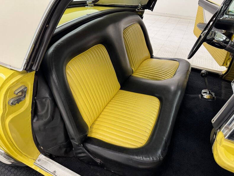 1955 Ford Thunderbird