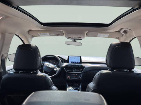 2020 Ford Escape SEL