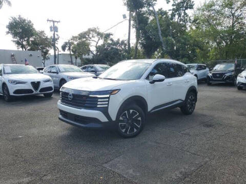 2025 Nissan Kicks SR