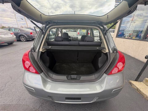 2008 Nissan Versa 1.8 S