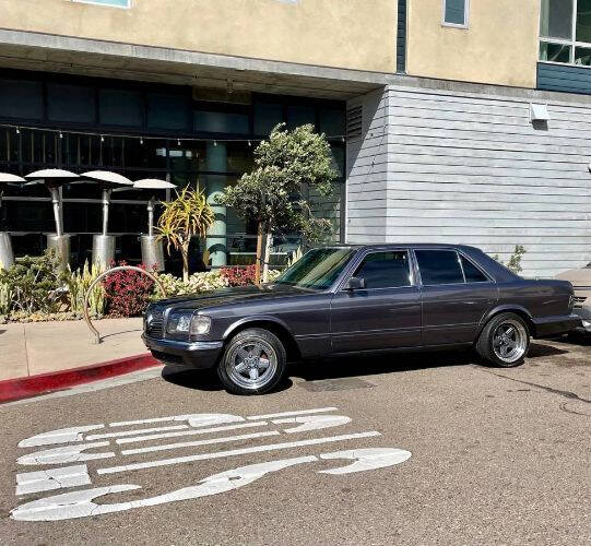 1982 Mercedes-Benz 300-Class