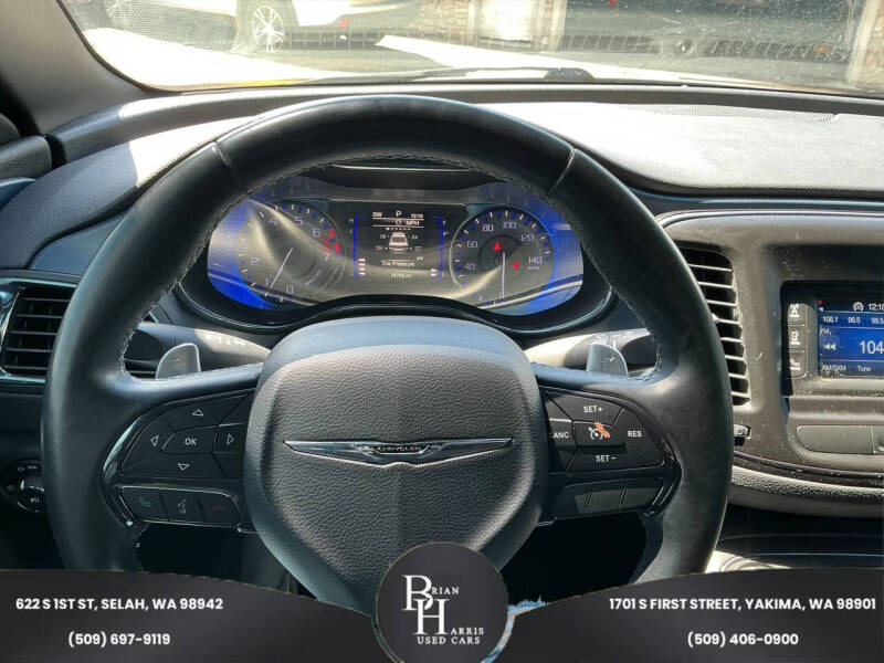 2016 Chrysler 200