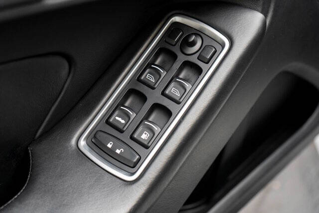 2016 Aston Martin Vanquish