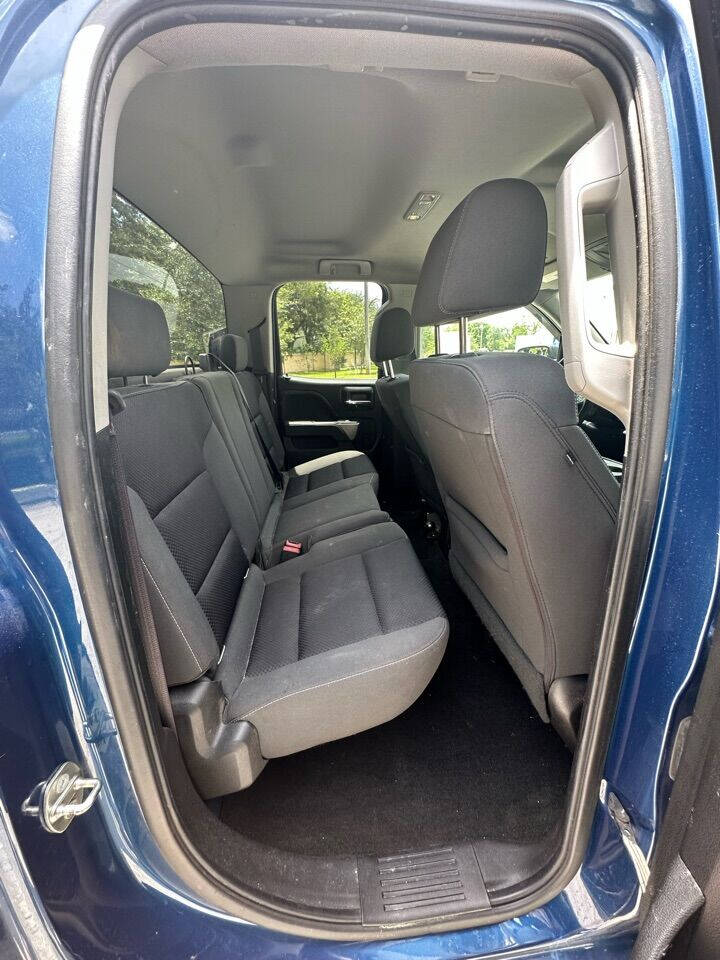 2016 CHEVROLET Silverado Pickup - $16,999
