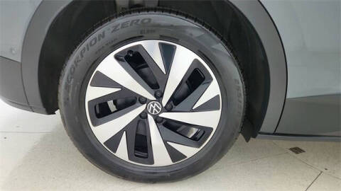 2025 Volkswagen ID.4 Pro