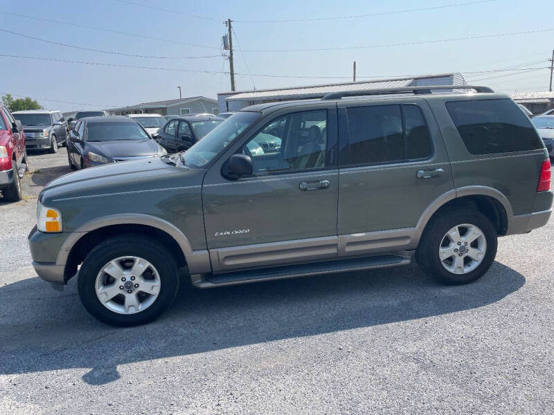 2004 Ford Explorer Eddie Bauer photo 5