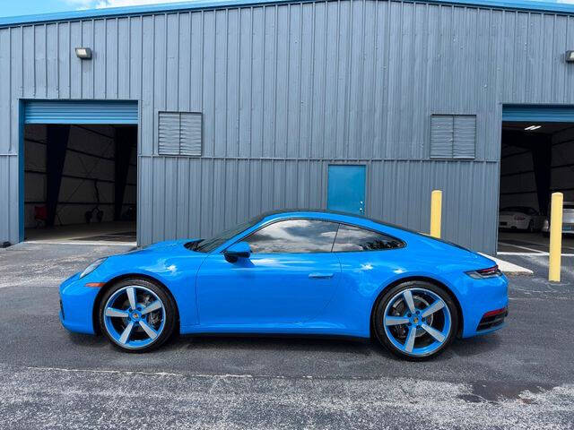 2022 Porsche 911 Carrera