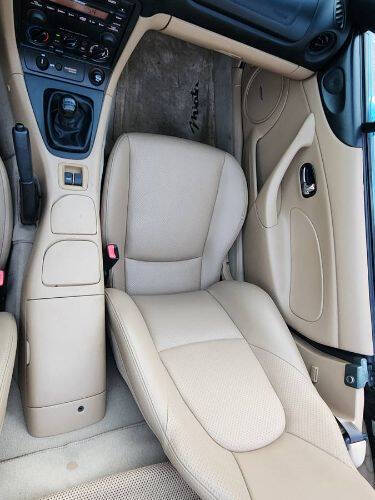 2002 Mazda MX-5 Miata LS