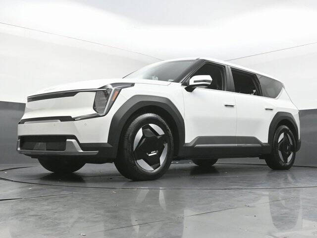 2024 Kia EV9 Light