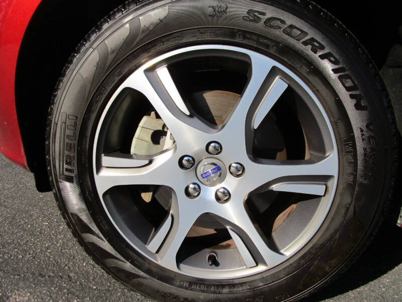2015 Volvo XC60 T6 Drive-E Platinum