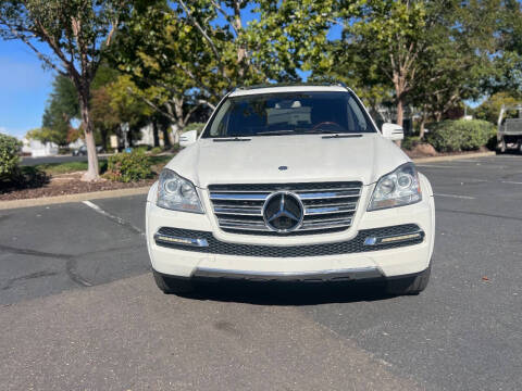 2011 Mercedes-Benz GL-Class GL 550 4MATIC