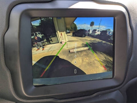 2023 Jeep Renegade Trailhawk