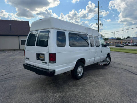 2011 Ford E-Series E-350 SD