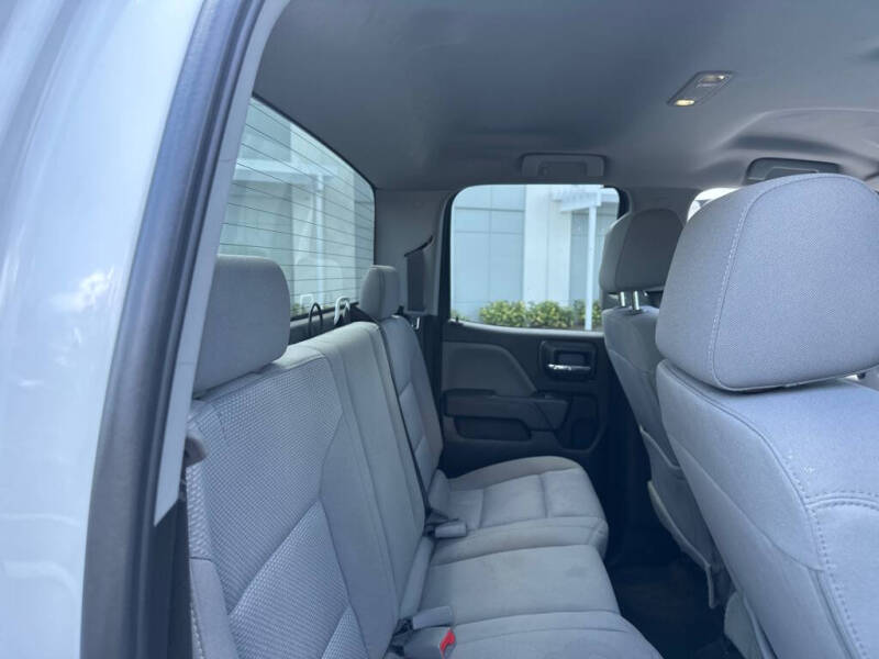 2018 Chevrolet Silverado 1500 Custom