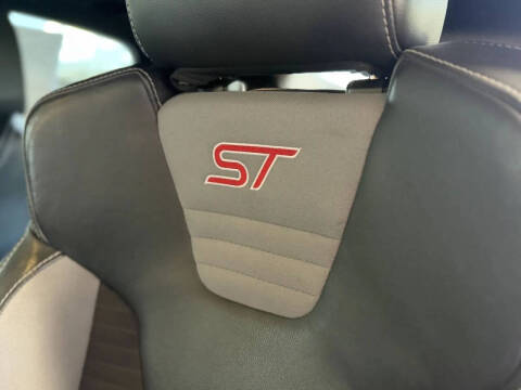 2017 Ford Focus ST