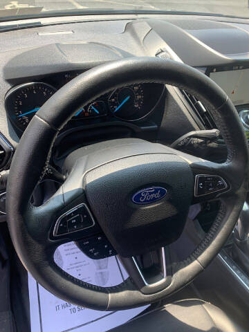 2019 Ford Escape Titanium