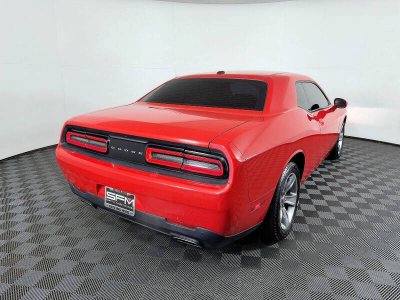 2015 Dodge Challenger SXT