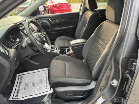 2018 Nissan Rogue SV