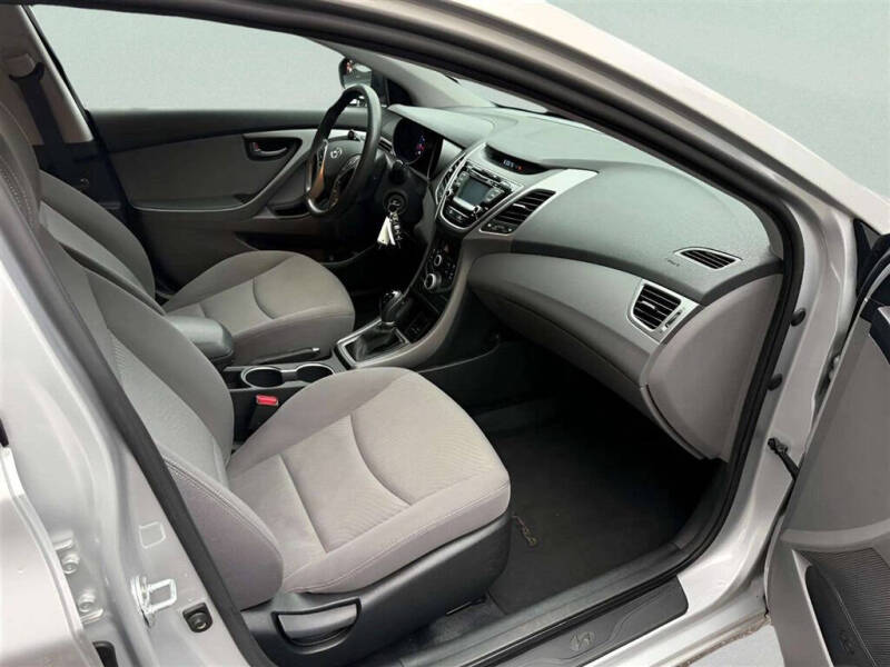 2016 Hyundai Elantra