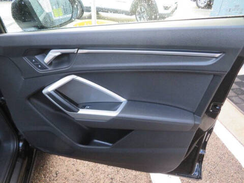 2020 Audi Q3 quattro Premium 45 TFSI