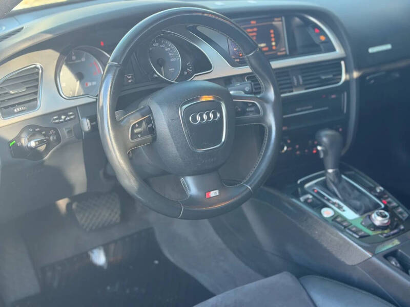 2011 Audi S5 4.2 quattro Prestige