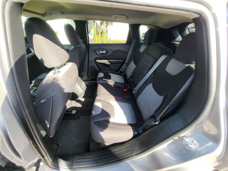 2018 Jeep Cherokee Latitude