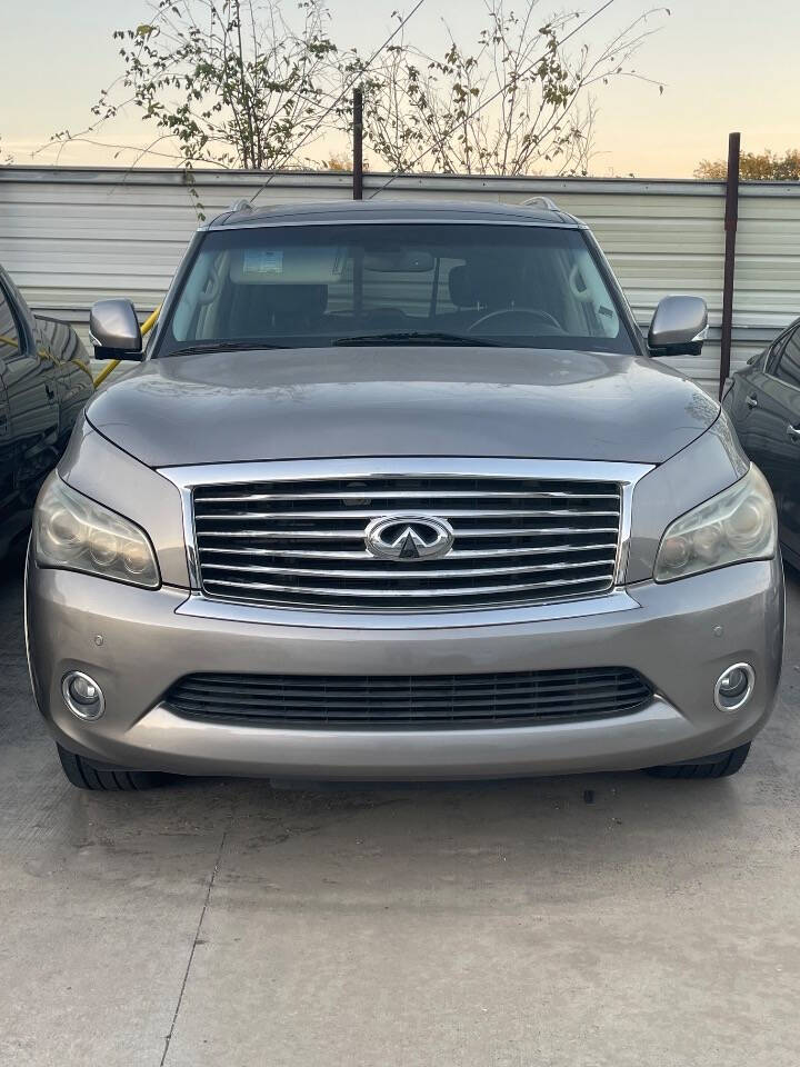 2013 INFINITI QX 56's photo
