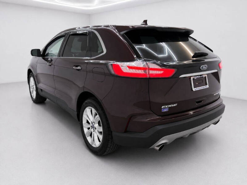 2020 Ford Edge Titanium