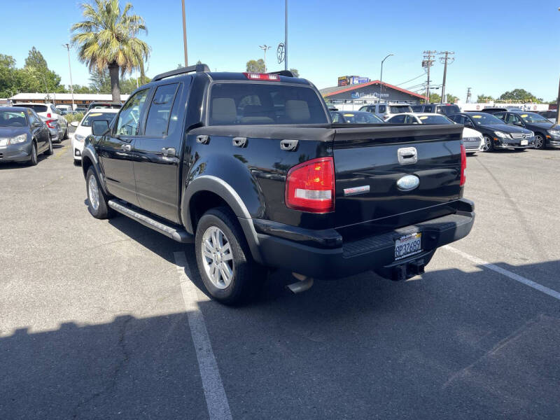 2007 Ford Explorer Sport Trac XLT