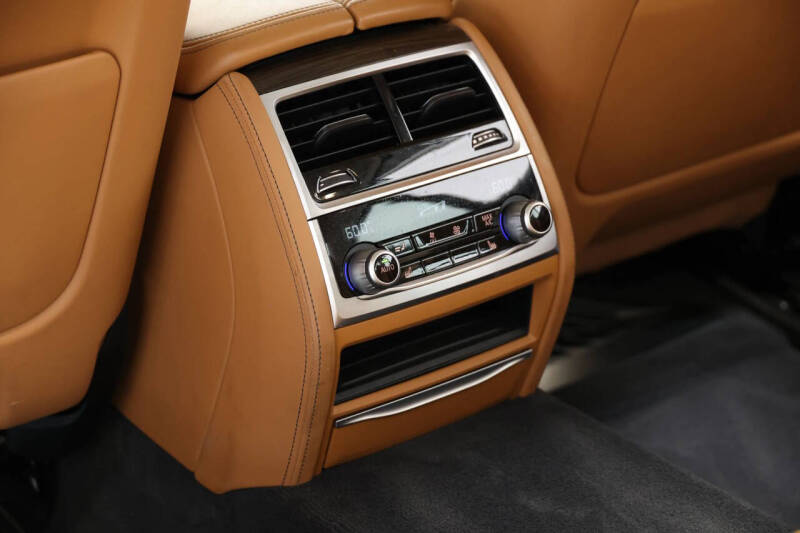 2016 BMW 7 Series 750i xDrive