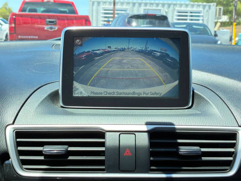 2015 Mazda MAZDA3 i Touring