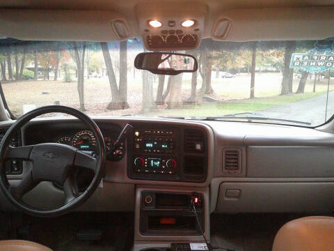 2003 Chevrolet Tahoe LS