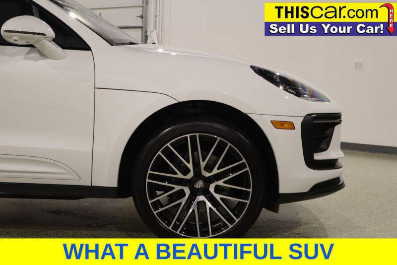2025 Porsche Macan