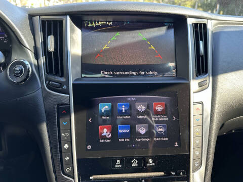 2015 Infiniti Q50 Premium