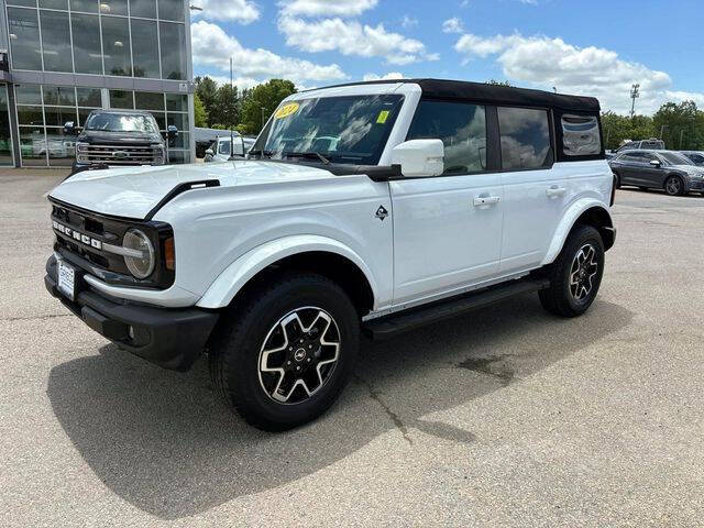 2024 Ford Bronco Outer Banks