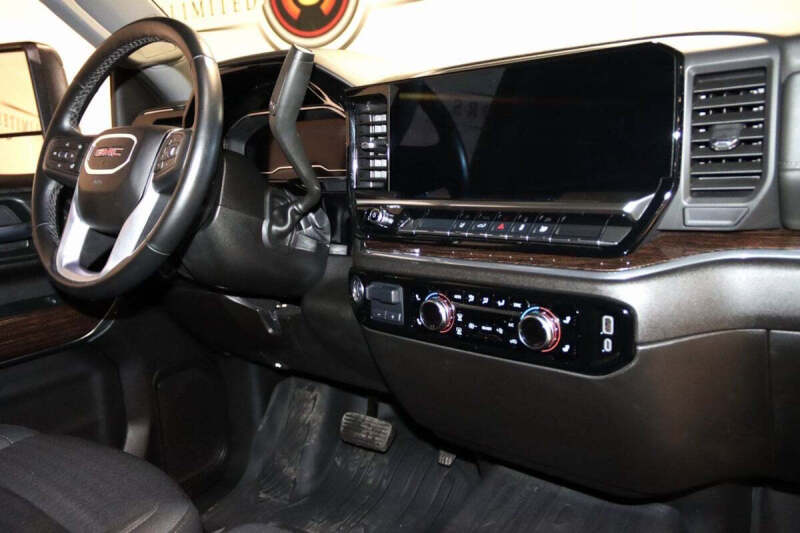 2025 GMC Sierra 2500HD SLE