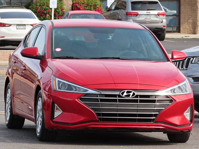 2019 Hyundai Elantra SE