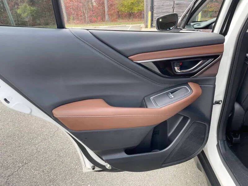 2024 Subaru Outback Touring XT