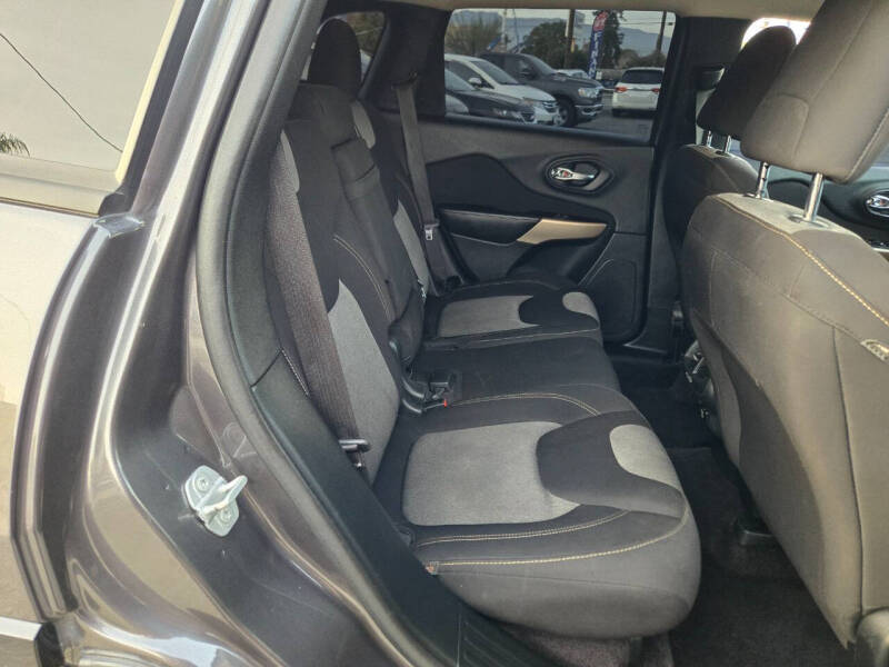 2018 Jeep Cherokee Tech Connect