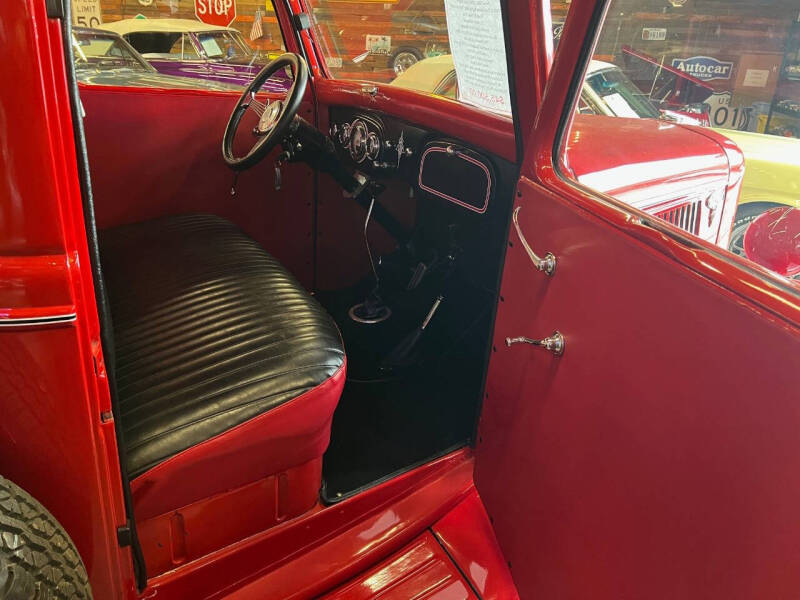1936 Ford Model 48