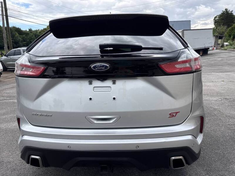 2019 Ford Edge ST