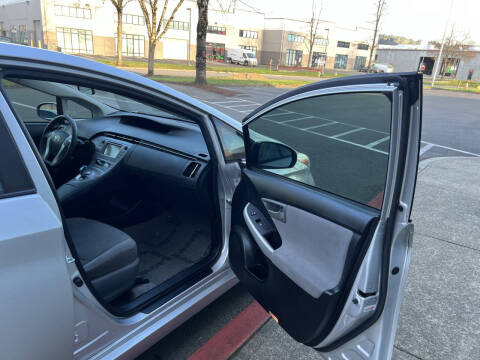 2013 Toyota Prius Two