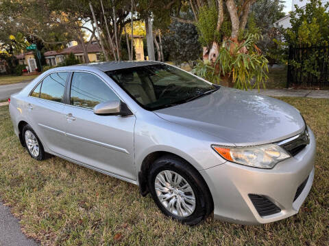 2014 Toyota Camry for sale at Auto Tempt  Leasing Inc - Auto Tempt Leasing Inc in Miami FL