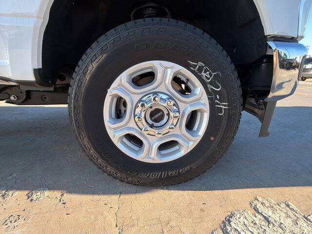 2025 Ford F-350 Super Duty XLT