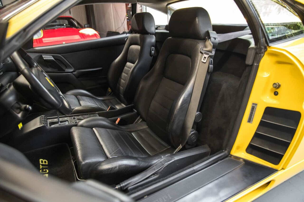 1995 Ferrari F355 47