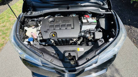 2018 Toyota C-HR XLE Premium