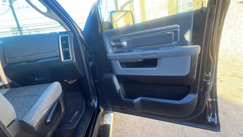 2020 RAM 1500 Classic SLT