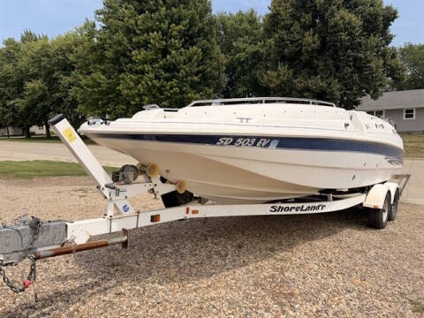 2000 Larson Boats 233 Escape