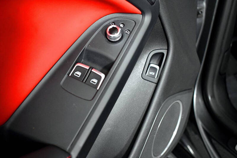 2015 Audi RS 5 4.2 quattro