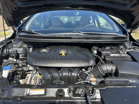 2012 Hyundai Elantra GLS